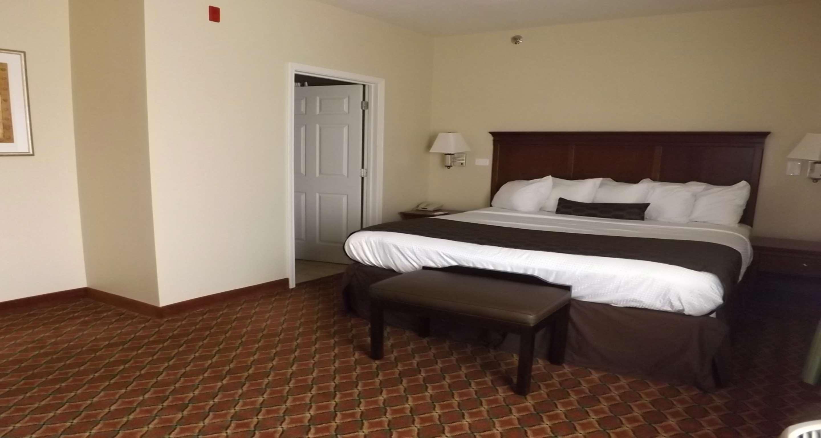 Best Western Plus Midamerica Hotel Mascoutah Экстерьер фото
