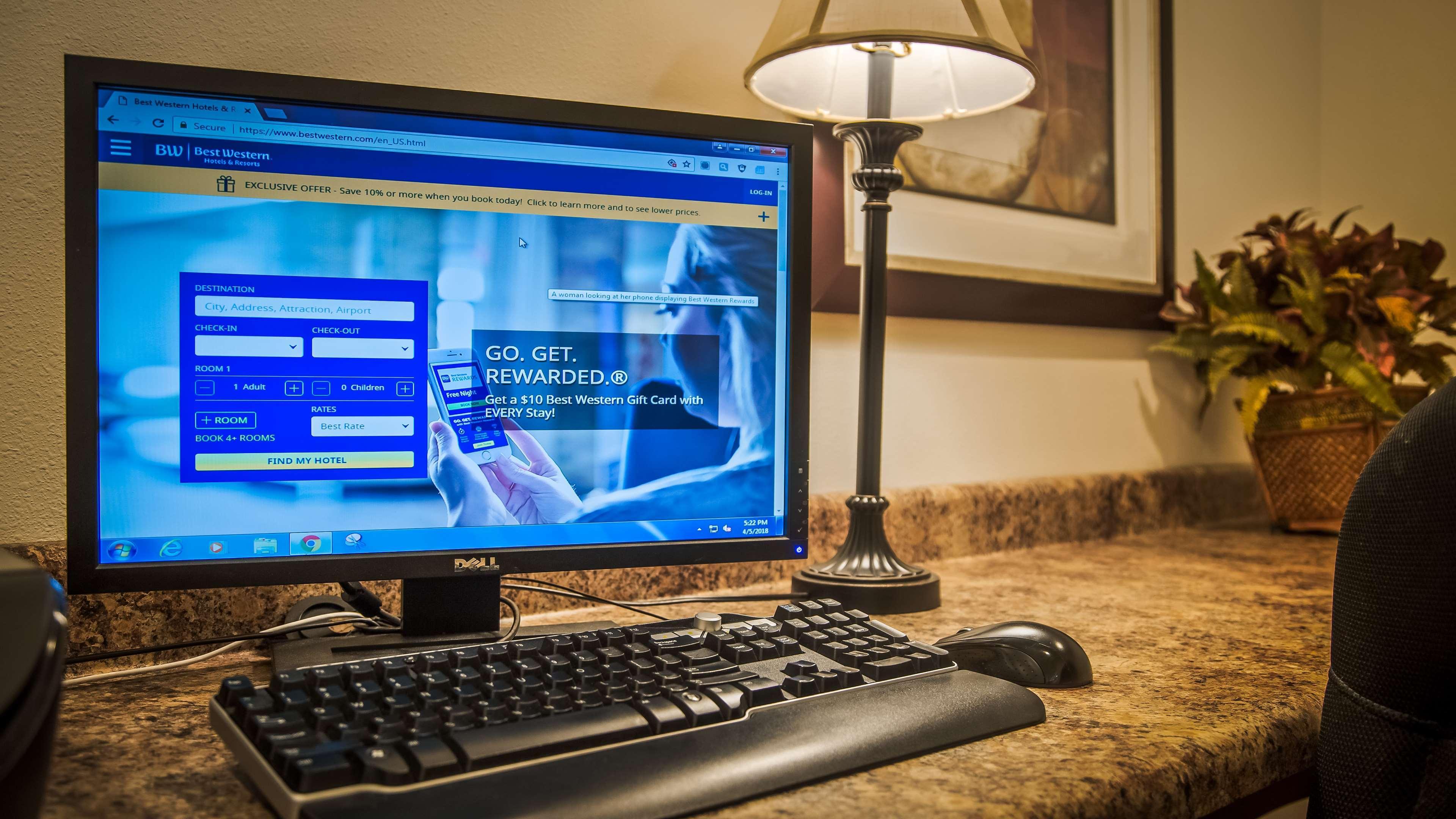 Best Western Plus Midamerica Hotel Mascoutah Экстерьер фото