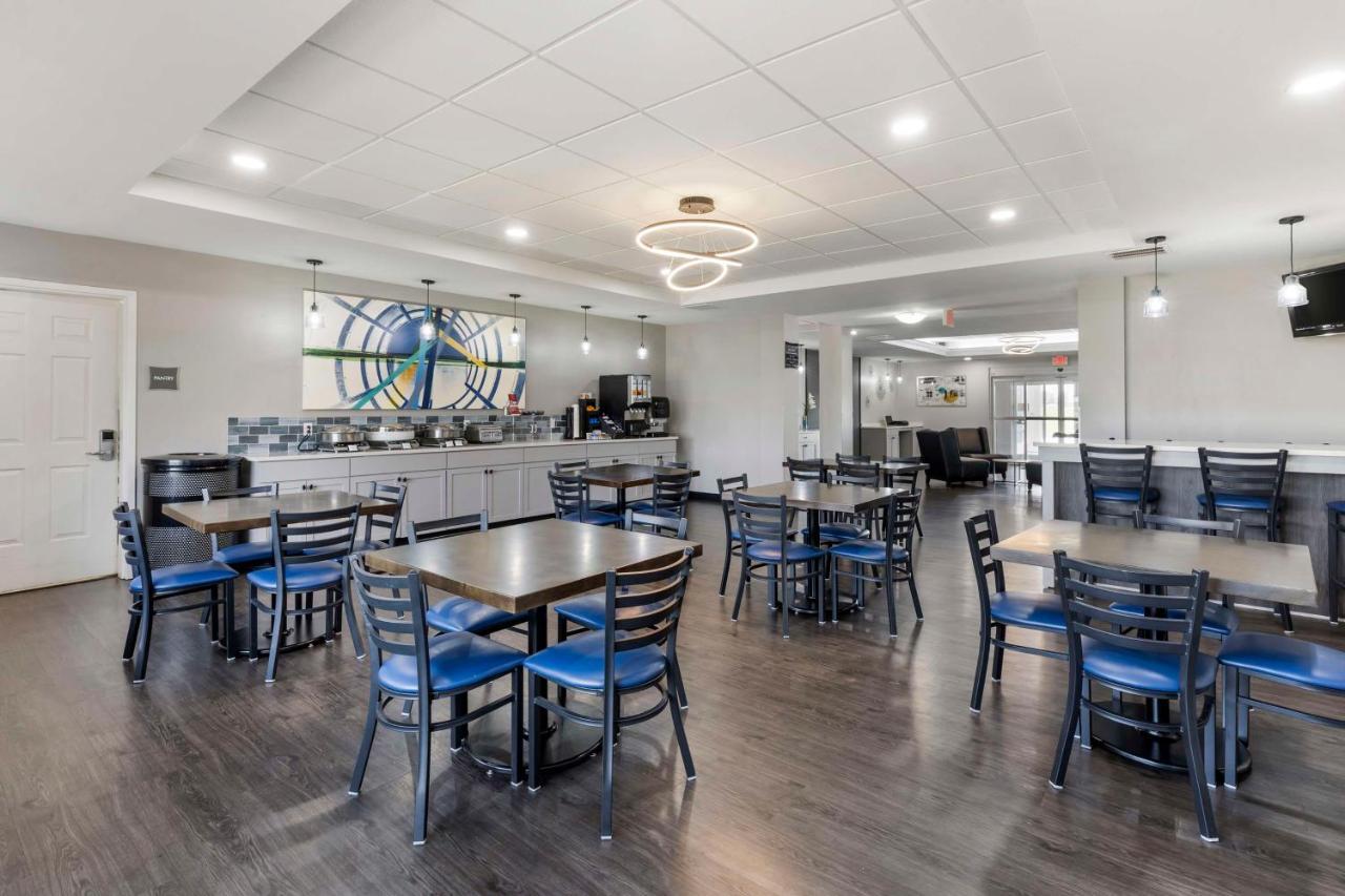 Best Western Plus Midamerica Hotel Mascoutah Экстерьер фото
