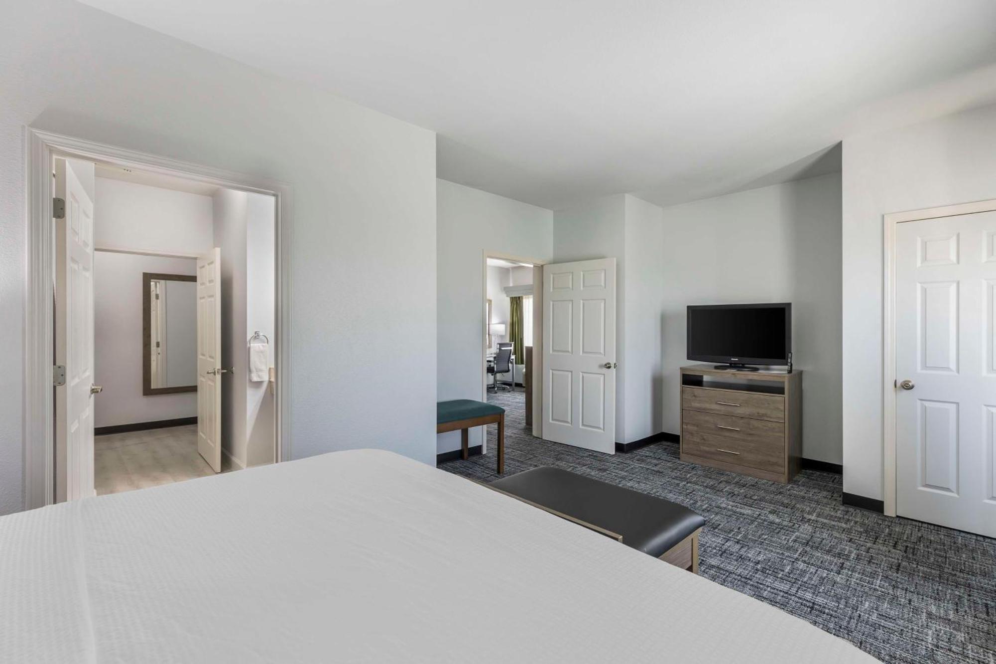 Best Western Plus Midamerica Hotel Mascoutah Экстерьер фото