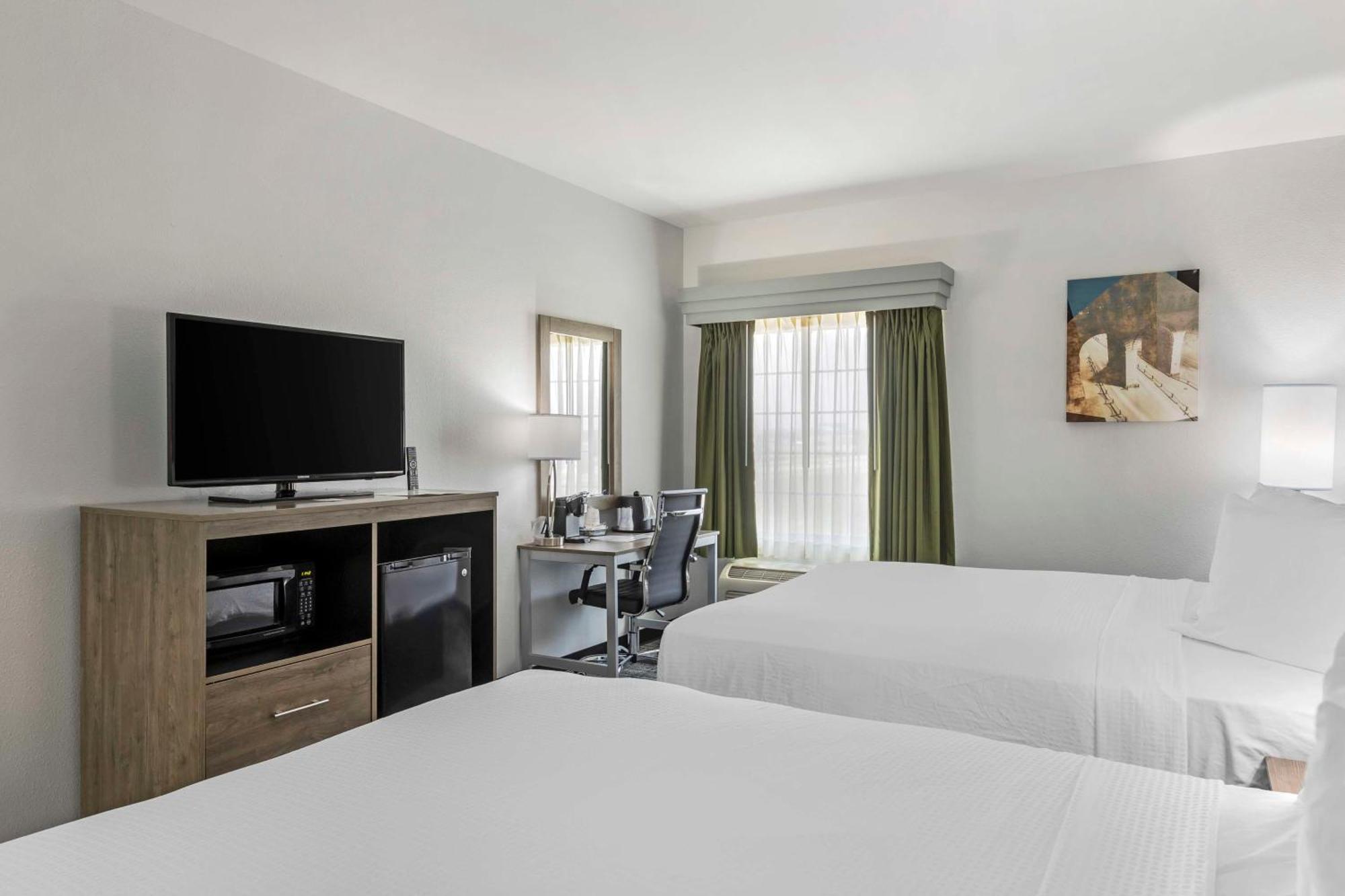 Best Western Plus Midamerica Hotel Mascoutah Экстерьер фото