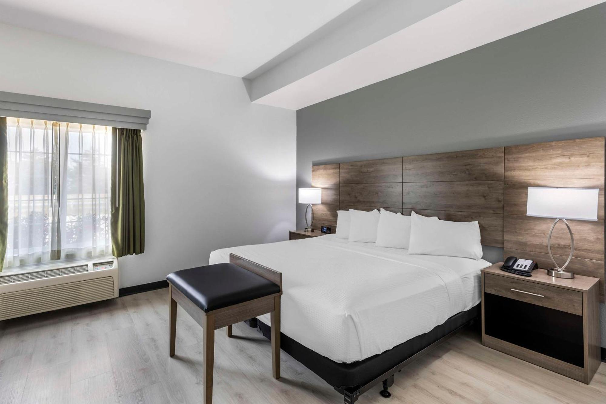 Best Western Plus Midamerica Hotel Mascoutah Экстерьер фото